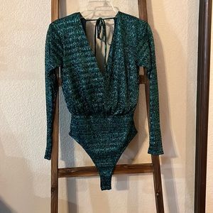 Shimmery green bodysuit from Buckle!